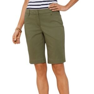 Talbots Perfect Shorts 10.5 Inch Womens Size 2 Sagebrush Green